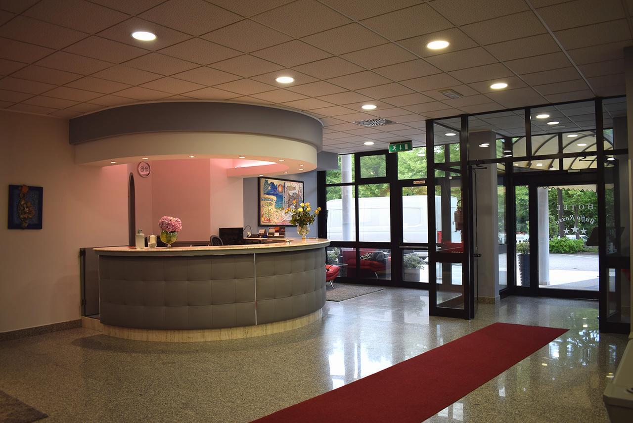 Hotel Baffo Rosso Alba Adriatica Eksteriør bilde